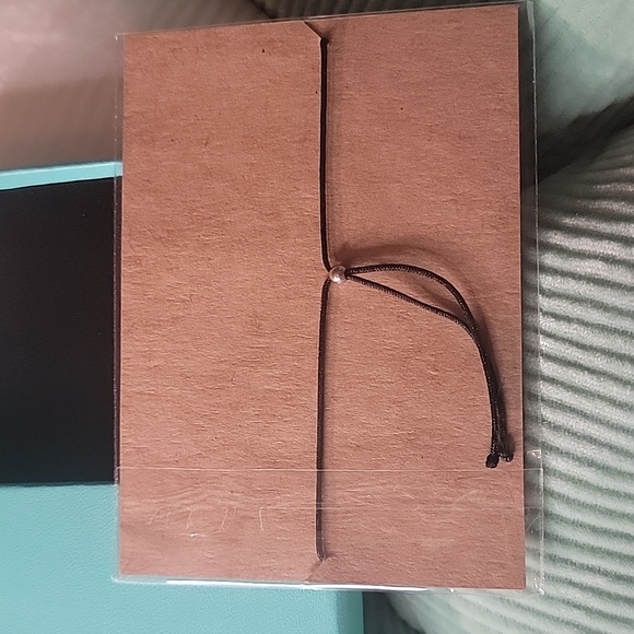 Never give up Morse code bracelet - Picture 4 of 4